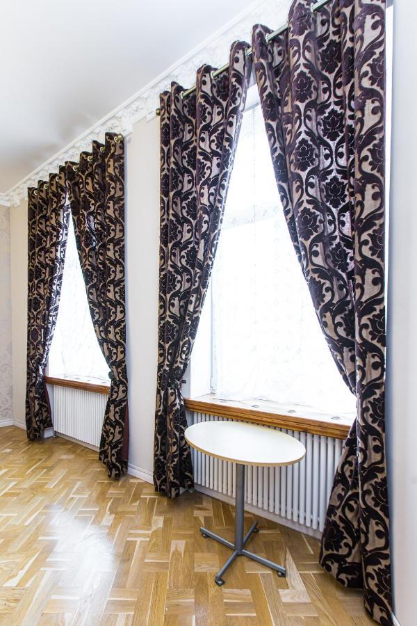Австрійська Квартира В Центрі На Вулиці Михальчука 5 Lviv Exterior foto