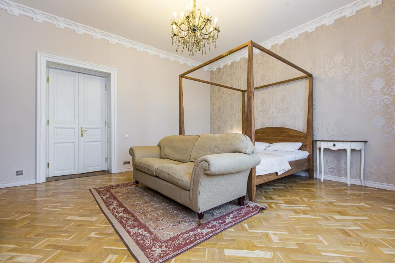 Австрійська Квартира В Центрі На Вулиці Михальчука 5 Lviv Exterior foto