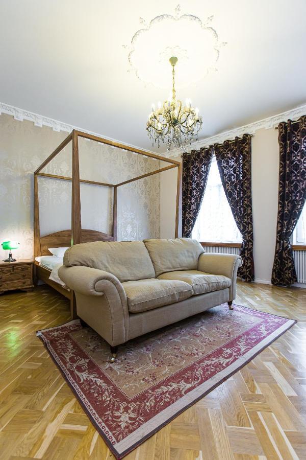 Австрійська Квартира В Центрі На Вулиці Михальчука 5 Lviv Exterior foto